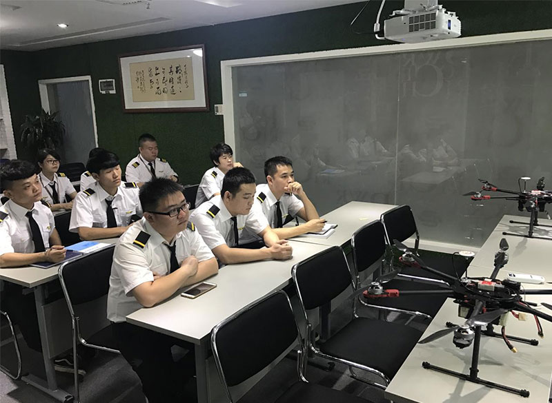 多旋翼無人機超視距駕駛員課程介紹