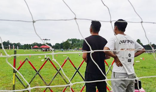 專業(yè)的訓(xùn)練場(chǎng)地